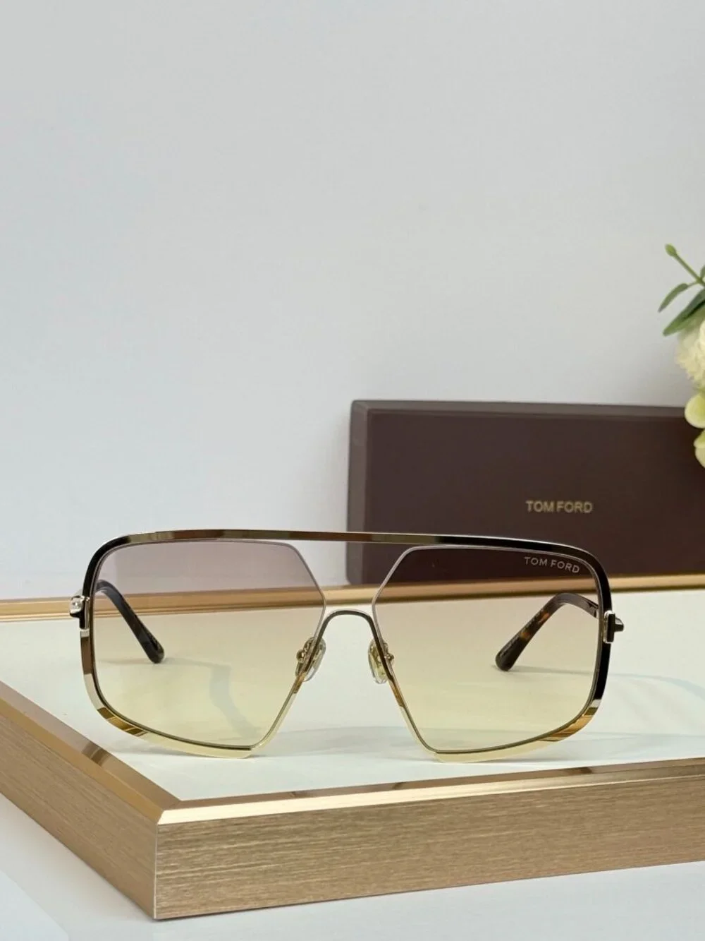 Gold Frame Oversized Gradient Sunglasses